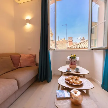 06a3 - Lovely In The Heart Of Old Apartment Nizza