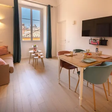 Apartment 06a3 - Lovely In The Heart Of Old Nizza